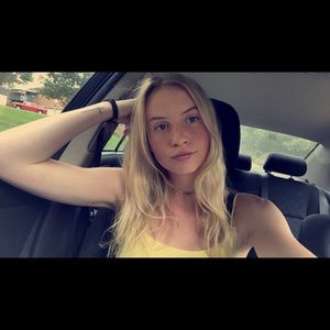 Meet your Posher, Cassi